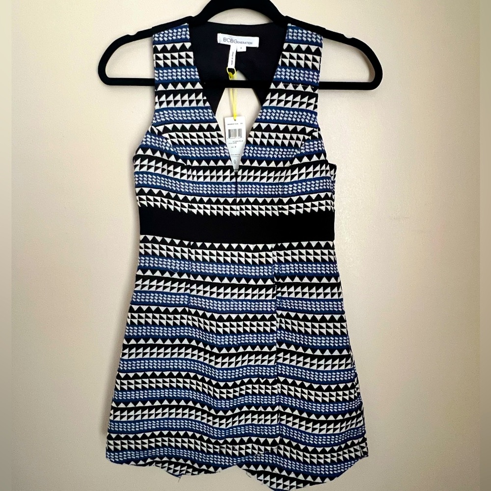 BCBG Generation Mini Dress Black and Blue Size 2 NWT